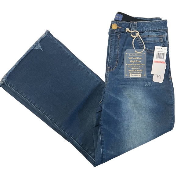 #231 ☑️ Democracy Luxe Touch High Rise Cropped Itty Bitty Flare Jeans - Picture 10 of 10